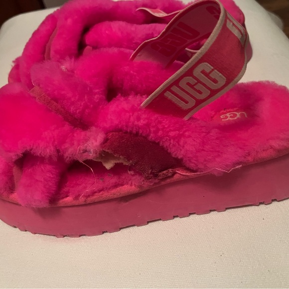 UGG Pink Disco Cross Slide, Size 9 - Picture 3 of 12